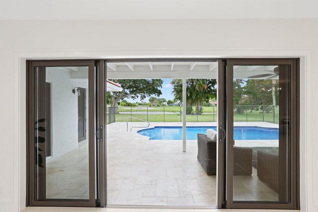 20195 Back 9 Drive, Boca Raton, FL 33498
