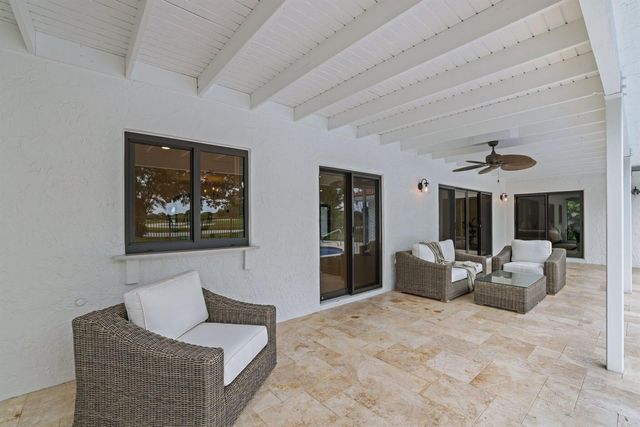 20195 Back 9 Drive, Boca Raton, FL 33498