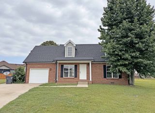 289 Ballygar Court, Clarksville, TN 37043