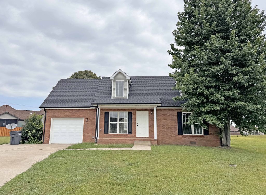 289 Ballygar Court, Clarksville, TN 37043