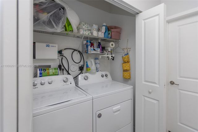 5203 NW 50th Ter, Tamarac, FL 33319