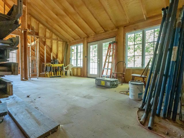 231 Chesterfield Road, Hinsdale, NH 03451