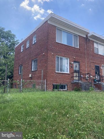 4013 CLAY PL NE, Washington, DC 20019