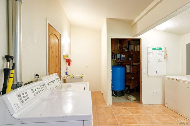 9496 County Rd 328, Westcliffe, CO 81252