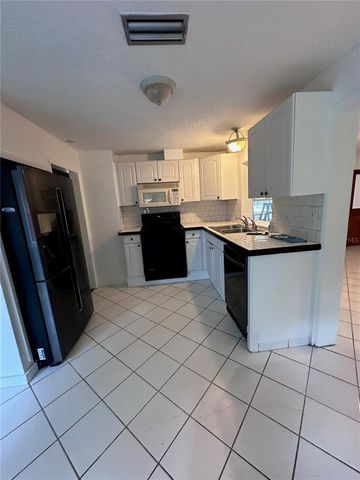 5505 16TH AVENUE S, Gulfport, FL 33707