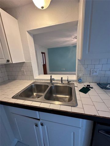 5505 16TH AVENUE S, Gulfport, FL 33707