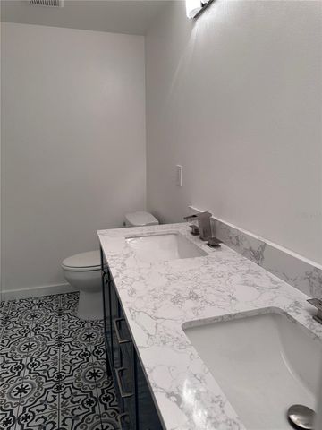 5505 16TH AVENUE S, Gulfport, FL 33707