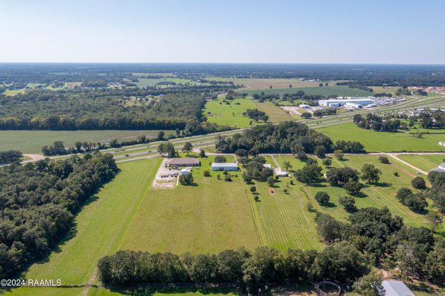 522 Patin Road, Carencro, LA 70520