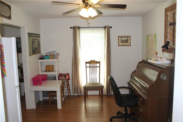 26 Sherwood Lane, Clarksville, AR 72830