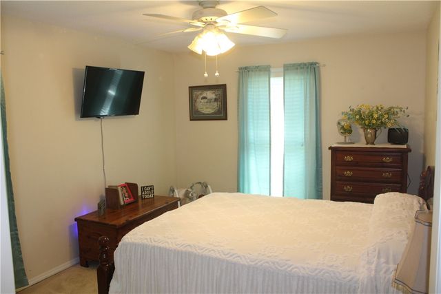 26 Sherwood Lane, Clarksville, AR 72830