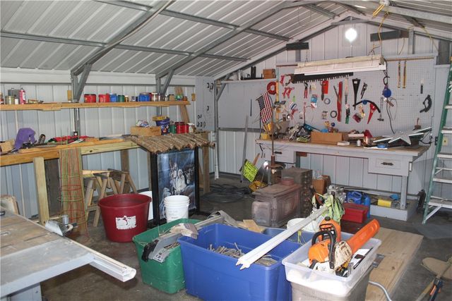 26 Sherwood Lane, Clarksville, AR 72830