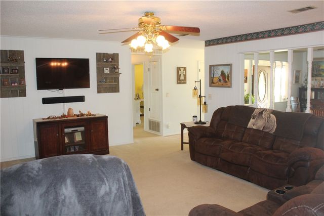 26 Sherwood Lane, Clarksville, AR 72830