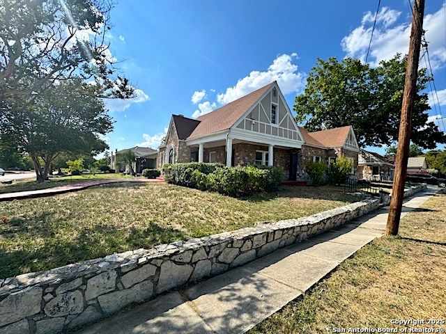 2001 kings, San Antonio, TX 78201