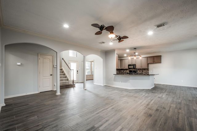 19106 Aquatic Drive, Humble, TX 77346