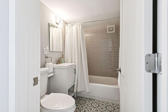 3525 30th Avenue N, Robbinsdale, MN 55422