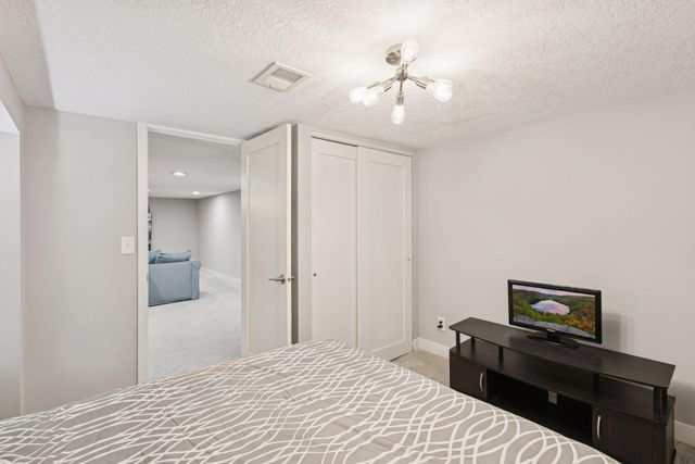 3525 30th Avenue N, Robbinsdale, MN 55422