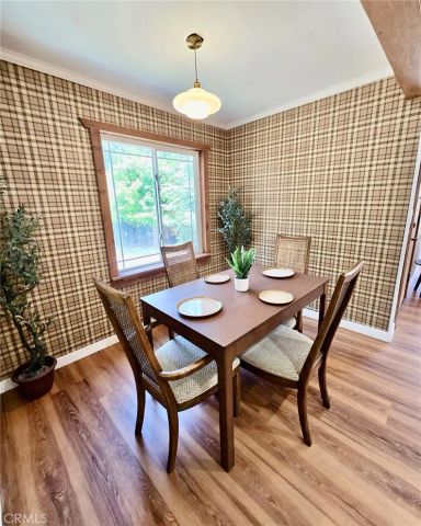 585 Arrowhead Villa Road, Lake Arrowhead, CA 92352
