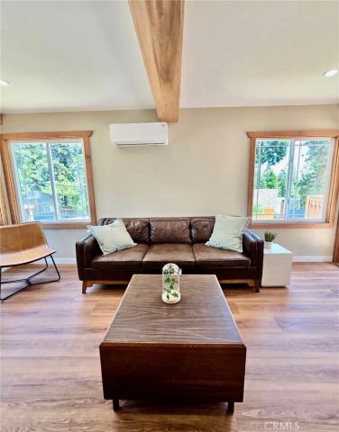 585 Arrowhead Villa Road, Lake Arrowhead, CA 92352