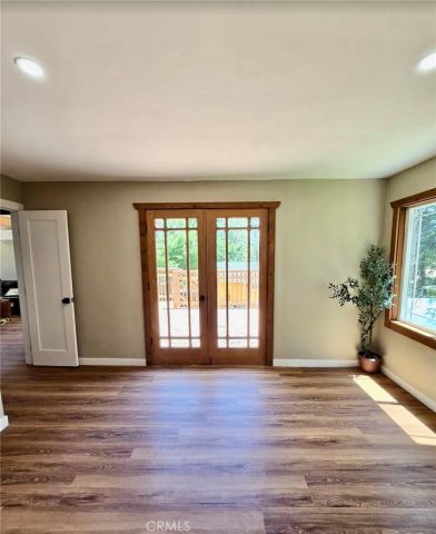 585 Arrowhead Villa Road, Lake Arrowhead, CA 92352