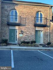 5101-G BACKLICK RD #27, Annandale, VA 22003