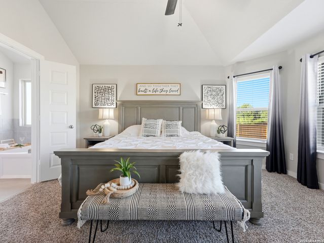 12407 Autumn Way, Atascosa, TX 78002