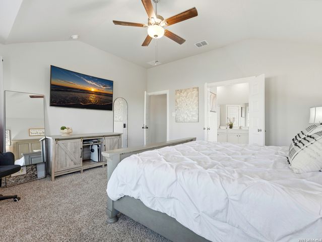 12407 Autumn Way, Atascosa, TX 78002