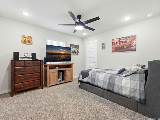 12407 Autumn Way, Atascosa, TX 78002