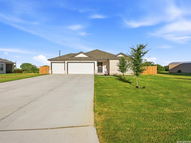 12407 Autumn Way, Atascosa, TX 78002