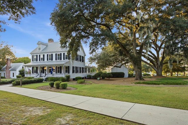 145 Brant Drive, Summerville, SC 29483