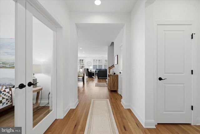 123 COWBIRD ST, Lake Frederick, VA 22630