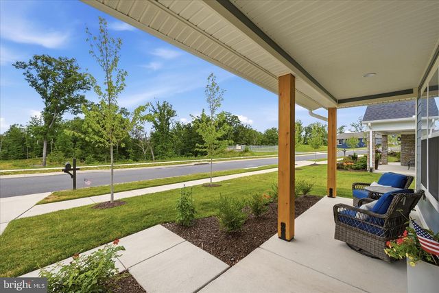 123 COWBIRD ST, Lake Frederick, VA 22630