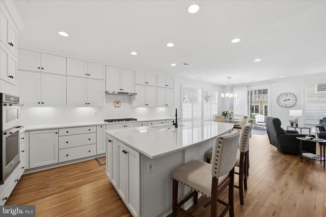 123 COWBIRD ST, Lake Frederick, VA 22630