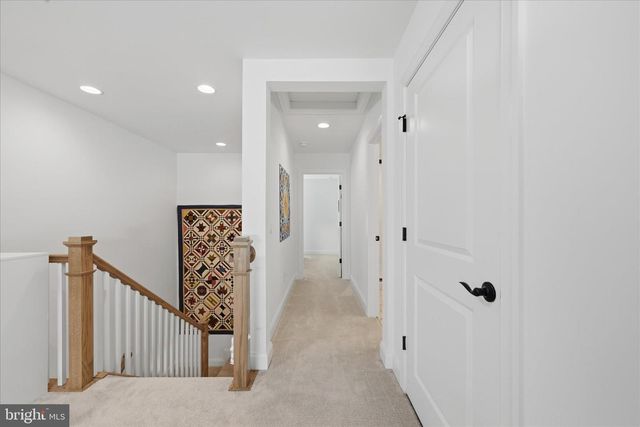 123 COWBIRD ST, Lake Frederick, VA 22630