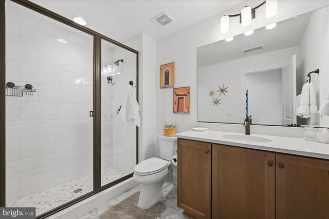 123 COWBIRD ST, Lake Frederick, VA 22630