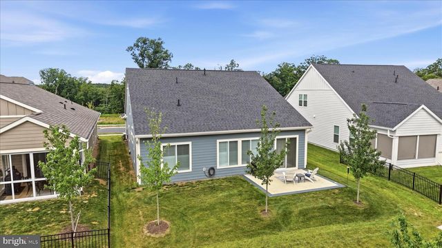 123 COWBIRD ST, Lake Frederick, VA 22630