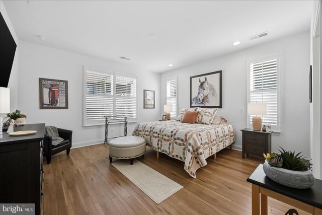 123 COWBIRD ST, Lake Frederick, VA 22630