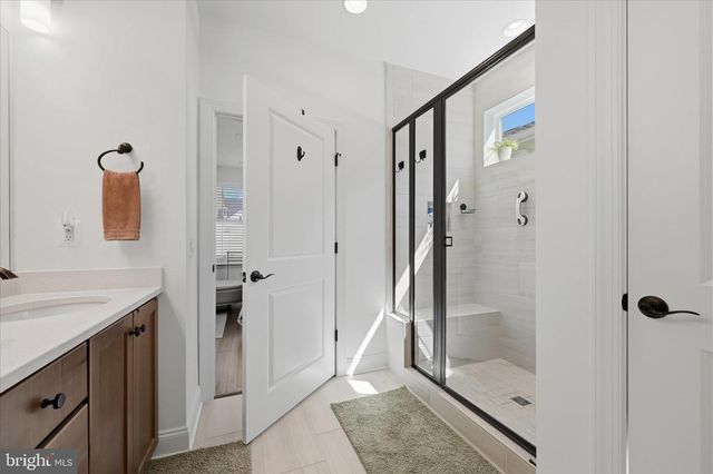 123 COWBIRD ST, Lake Frederick, VA 22630