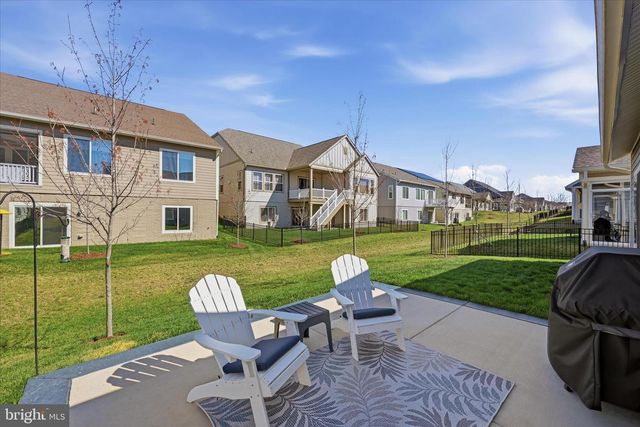 123 COWBIRD ST, Lake Frederick, VA 22630