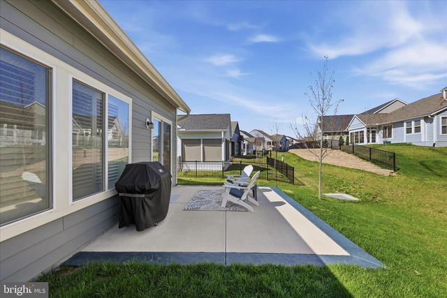 123 COWBIRD ST, Lake Frederick, VA 22630