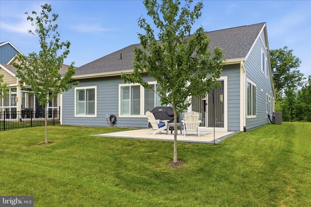 123 COWBIRD ST, Lake Frederick, VA 22630