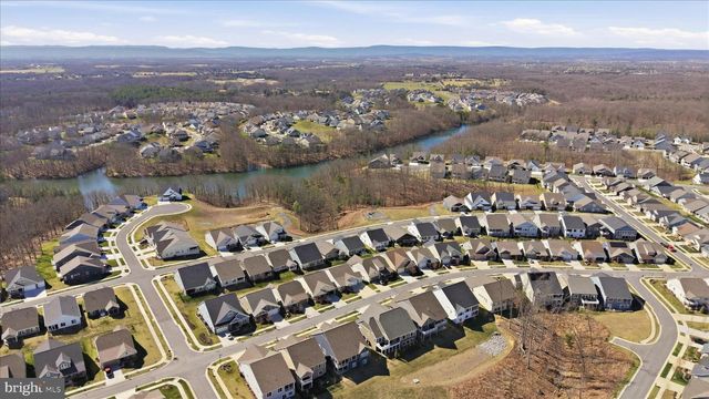 123 COWBIRD ST, Lake Frederick, VA 22630