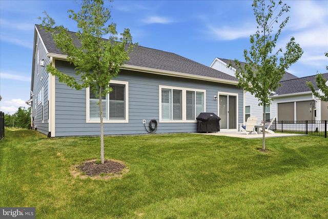 123 COWBIRD ST, Lake Frederick, VA 22630