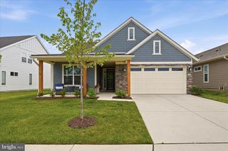 123 COWBIRD ST, Lake Frederick, VA 22630
