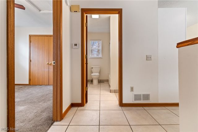 732 Vernon Odom Boulevard, Akron, OH 44307