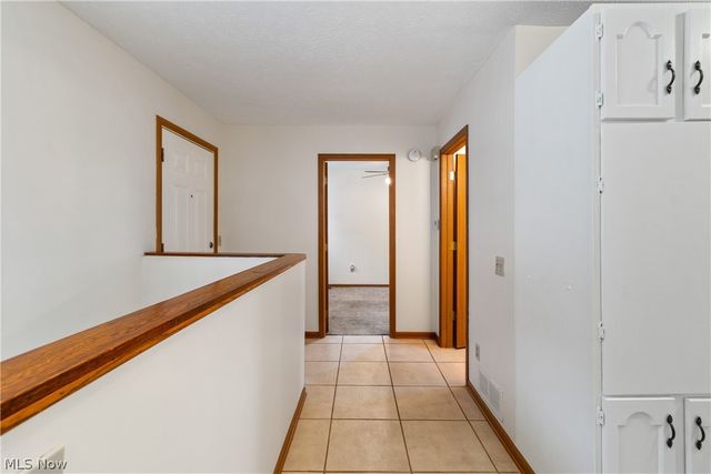 732 Vernon Odom Boulevard, Akron, OH 44307