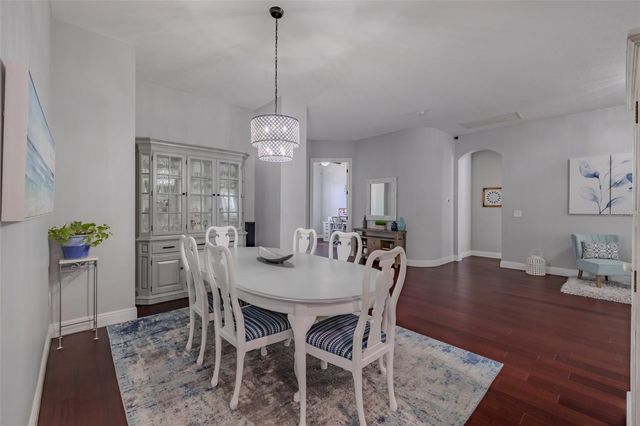 10537 MARTINIQUE ISLE DRIVE, Tampa, FL 33647