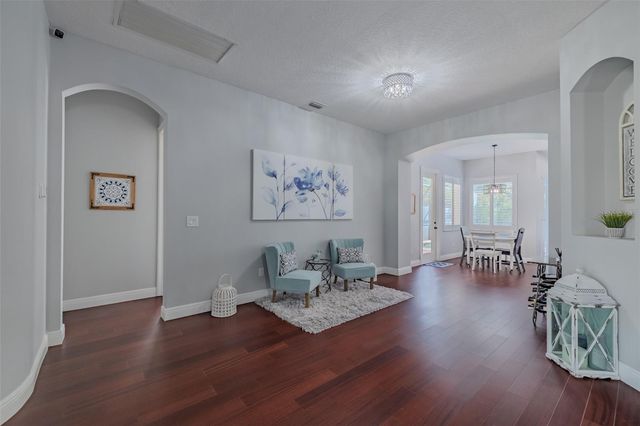 10537 MARTINIQUE ISLE DRIVE, Tampa, FL 33647