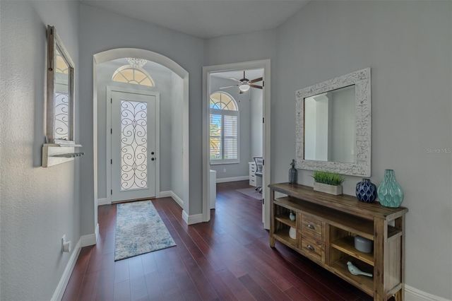 10537 MARTINIQUE ISLE DRIVE, Tampa, FL 33647