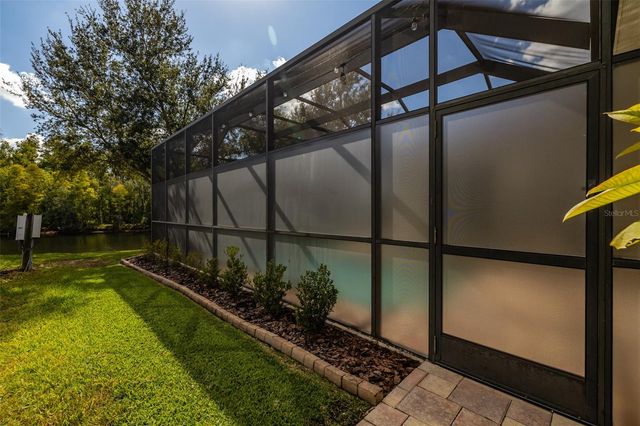 10537 MARTINIQUE ISLE DRIVE, Tampa, FL 33647