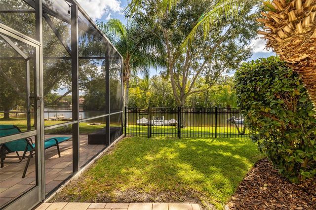 10537 MARTINIQUE ISLE DRIVE, Tampa, FL 33647